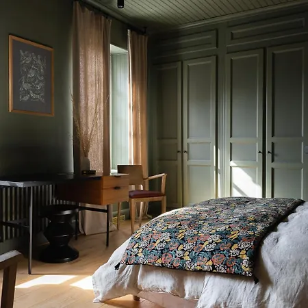 Moulin Moulin Casa de hóspedes 3*