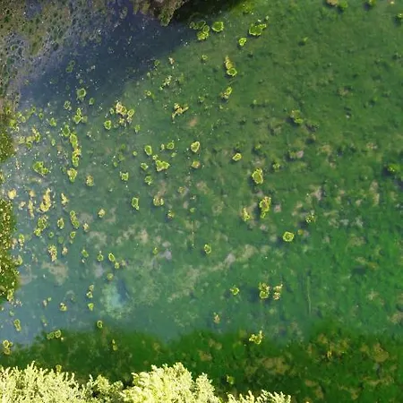 Penzion Moulin Moulin 3*