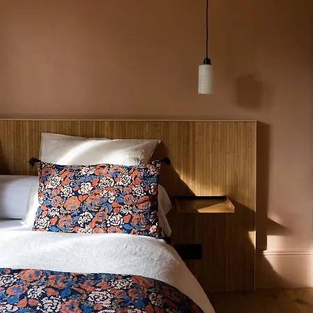 Moulin Moulin Gæstehus Dannes