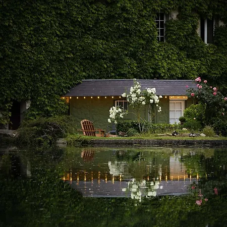 Penzion Moulin Moulin 3*