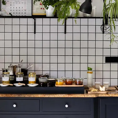 Moulin Moulin Gæstehus 3*